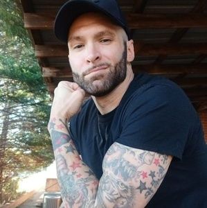 Meet your Posher, Wesley